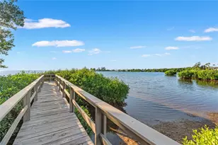 300 S Florida Ave, Tarpon Springs, FL 34689 - Photo 45