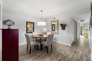 300 S Florida Ave, Tarpon Springs, FL 34689 - Photo 9