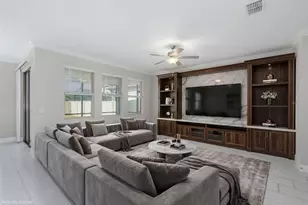 8598 Campus Woods Way, New Port Richey, FL 34655 - Photo 9