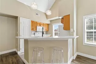 9646 Lake Chase Island Way, Tampa, FL 33626 - Photo 15