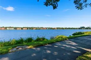 9646 Lake Chase Island Way, Tampa, FL 33626 - Photo 39