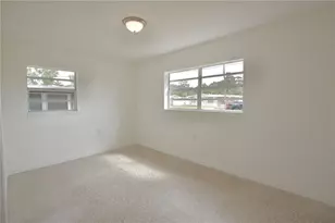 7308 Royal Palm Dr, New Port Richey, FL 34652 - Photo 11