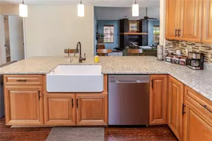 14692 Linden Dr, Spring Hill, FL 34609 - Photo 17