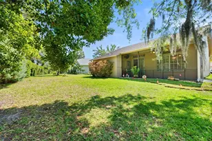 10311 Pineneedles Dr, New Port Richey, FL 34654 - Photo 33