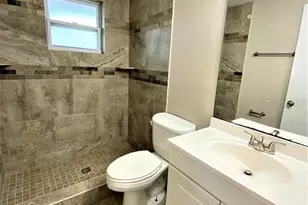 39014 South Ave, Zephyrhills, FL 33542 - Photo 9