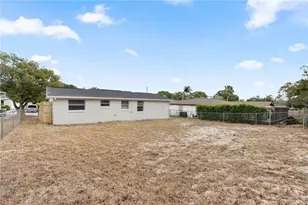 9915 Richwood Ln, Port Richey, FL 34668 - Photo 19