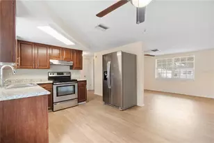 9915 Richwood Ln, Port Richey, FL 34668 - Photo 7