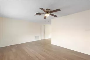 9915 Richwood Ln, Port Richey, FL 34668 - Photo 3