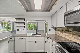 8804 Lincolnshire Dr, Hudson, FL 34667 - Photo 19