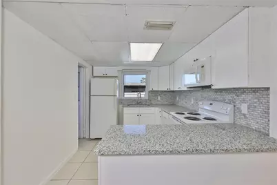 72 Lake Shore Drive, Palm Harbor, FL 34684 - Photo 25