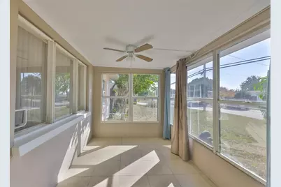 72 Lake Shore Drive, Palm Harbor, FL 34684 - Photo 15