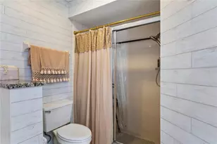 1018 Castille Dr, Spring Hill, FL 34608 - Photo 25