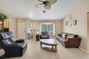 6100 Piedmont Dr, Spring Hill, FL 34606 - Photo 9
