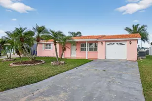 4927 Forestay Ct, New Port Richey, FL 34652 - Photo 9