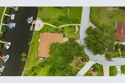 8143 Channel Drive, Port Richey, FL 34668 - Photo 7