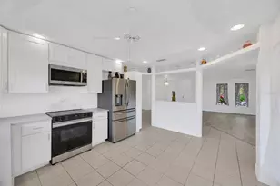 8143 Channel Dr, Port Richey, FL 34668 - Photo 27