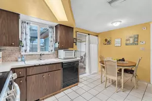 9106 Lunar Ln, Port Richey, FL 34668 - Photo 19