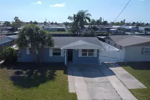 12739 1st Isle, Hudson, FL 34667 - Photo 3