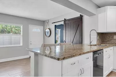 6860 14th Way S, Saint Petersburg, FL 33705 - Photo 11