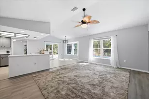 8370 Windridge Way, Weeki Wachee, FL 34613 - Photo 13