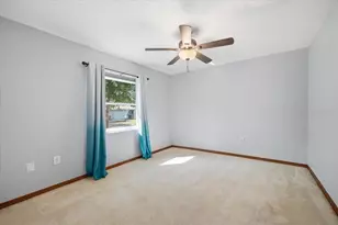 8370 Windridge Way, Weeki Wachee, FL 34613 - Photo 33