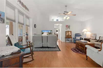382 Royal Palm Way, Spring Hill, FL 34608 - Photo 3