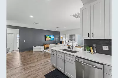 9397 Northcliffe Boulevard, Spring Hill, FL 34606 - Photo 23