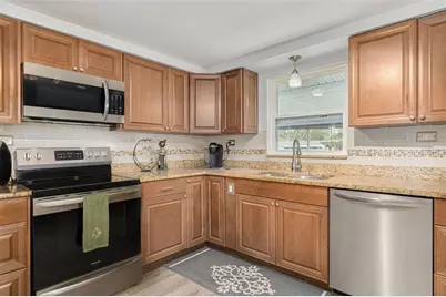 8510 Green Street, Port Richey, FL 34668 - Photo 15