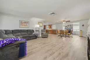 8510 Green St, Port Richey, FL 34668 - Photo 9