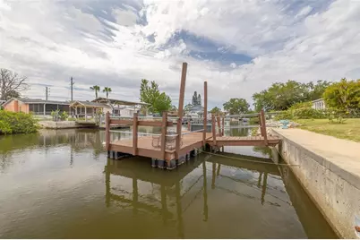 8510 Green Street, Port Richey, FL 34668 - Photo 43
