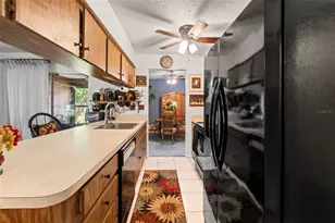 10541 Green Meadow Ln, Port Richey, FL 34668 - Photo 19