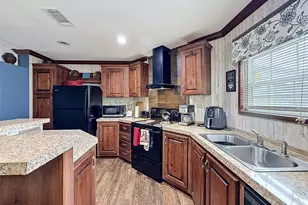 28402 Soaring Hawk Ln, Brooksville, FL 34602 - Photo 17