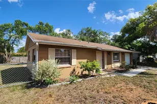 4518 Yorkshire Ave, Spring Hill, FL 34609 - Photo 7