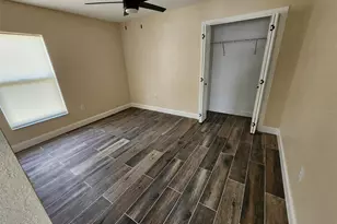 29545 Morwen Pl, Wesley Chapel, FL 33543 - Photo 17
