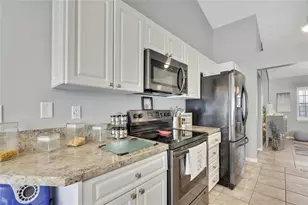 15489 Sonora Dr, Brooksville, FL 34604 - Photo 17