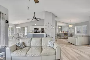 15489 Sonora Dr, Brooksville, FL 34604 - Photo 9
