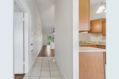 3410 Laurel Dale Drive, Tampa, FL 33618 - Photo 33