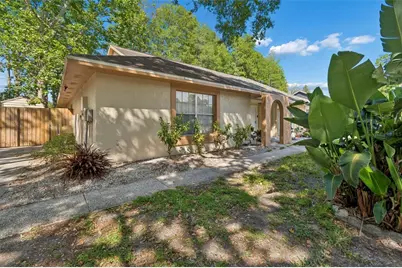 3410 Laurel Dale Drive, Tampa, FL 33618 - Photo 9