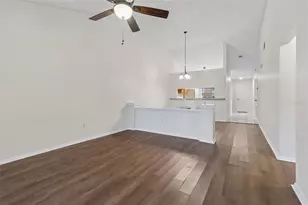3410 Laurel Dale Dr, Tampa, FL 33618 - Photo 61