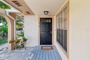 3410 Laurel Dale Dr, Tampa, FL 33618 - Photo 13