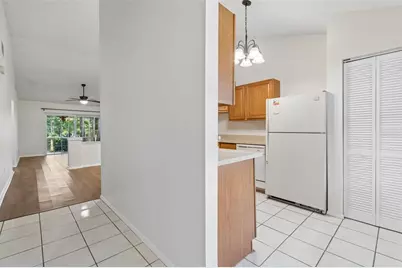 3410 Laurel Dale Drive, Tampa, FL 33618 - Photo 27