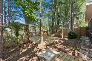 3410 Laurel Dale Dr, Tampa, FL 33618 - Photo 21