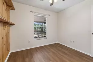3410 Laurel Dale Dr, Tampa, FL 33618 - Photo 69