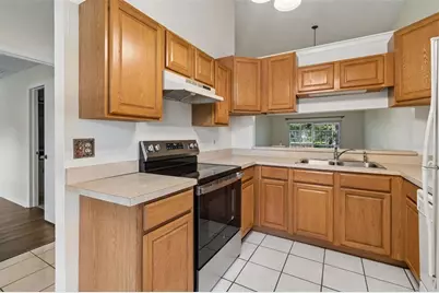 3410 Laurel Dale Drive, Tampa, FL 33618 - Photo 45