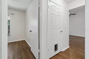 3410 Laurel Dale Dr, Tampa, FL 33618 - Photo 65