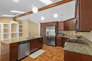 8959 Nakoma Way, Weeki Wachee, FL 34613 - Photo 27