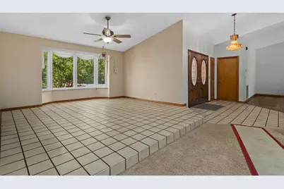 8959 Nakoma Way, Weeki Wachee, FL 34613 - Photo 9