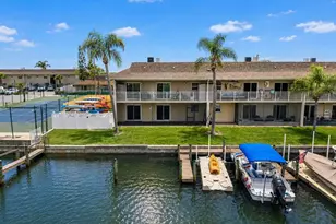 8818 Bay Pointe Dr, Tampa, FL 33615 - Photo 13