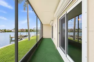 8818 Bay Pointe Dr, Tampa, FL 33615 - Photo 11