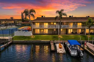 8818 Bay Pointe Dr, Tampa, FL 33615 - Photo 1